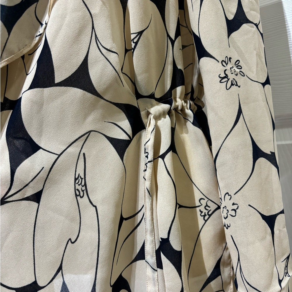 Club Monaco Floral Wrap Blouse with Tie Waist - Picture 9 of 10